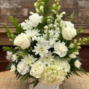 Designer's Choice White Sympathy Basket